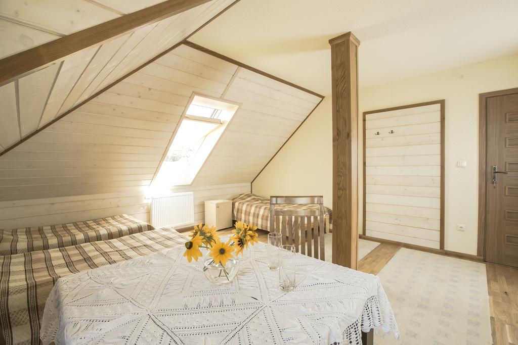 Osrodek Szkoleniowy Za Lasem Syców Kamer foto