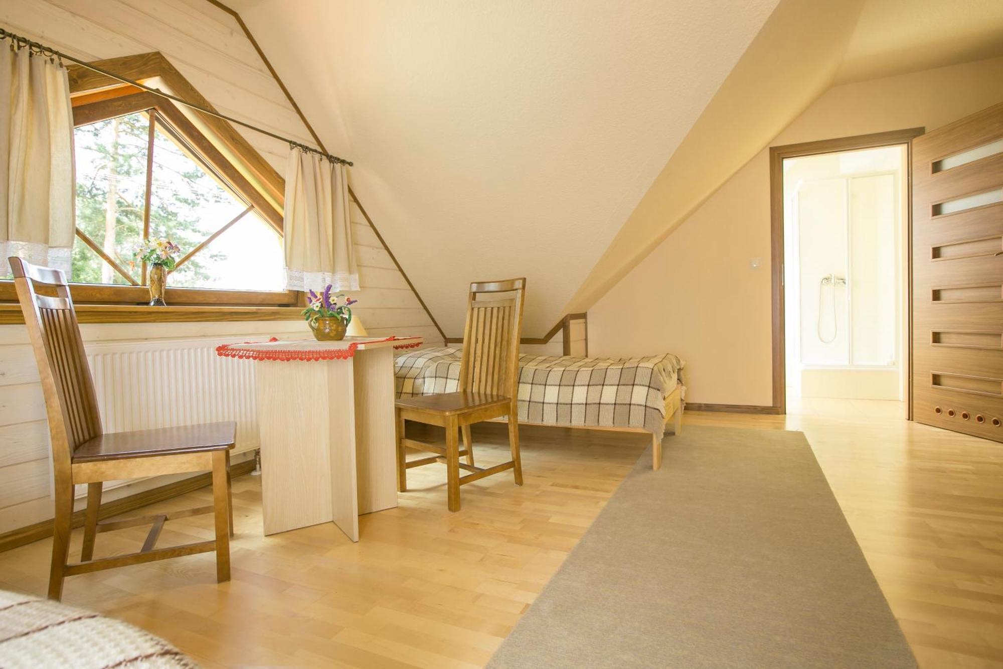 Osrodek Szkoleniowy Za Lasem Syców Kamer foto